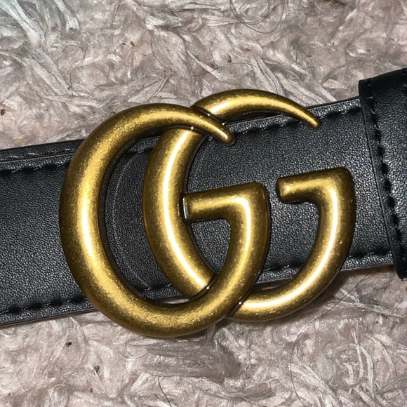 Gucci Authentic Black Leather Belt